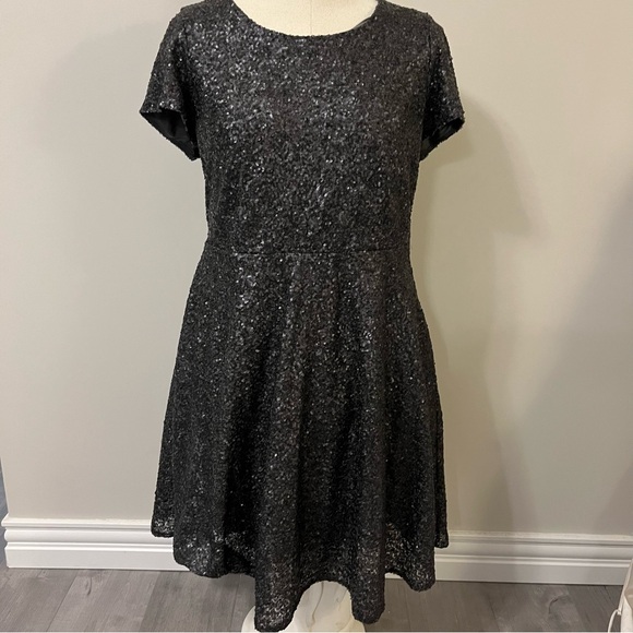 Torrid Sequin Dress - Picture 2 of 13